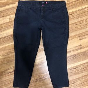 Torrid Premium Blue  Skinny Jeans 👖